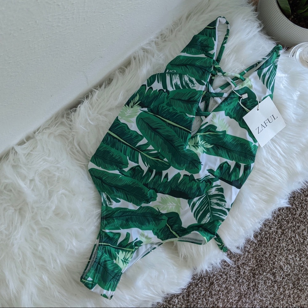 *NWT* swimsuit